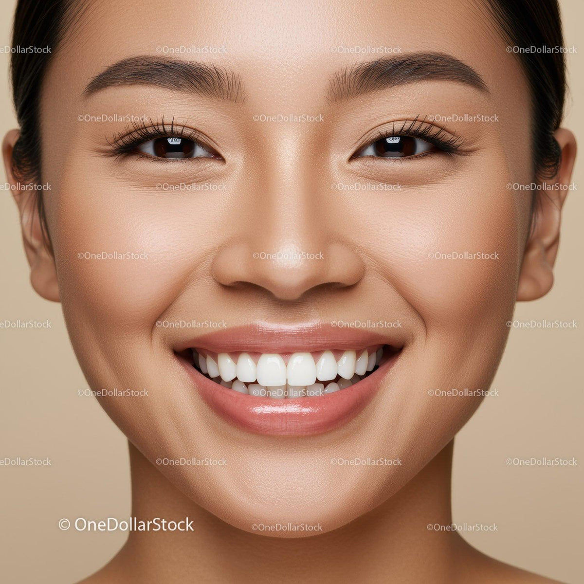 Close-up of cheerful woman with radiant smile