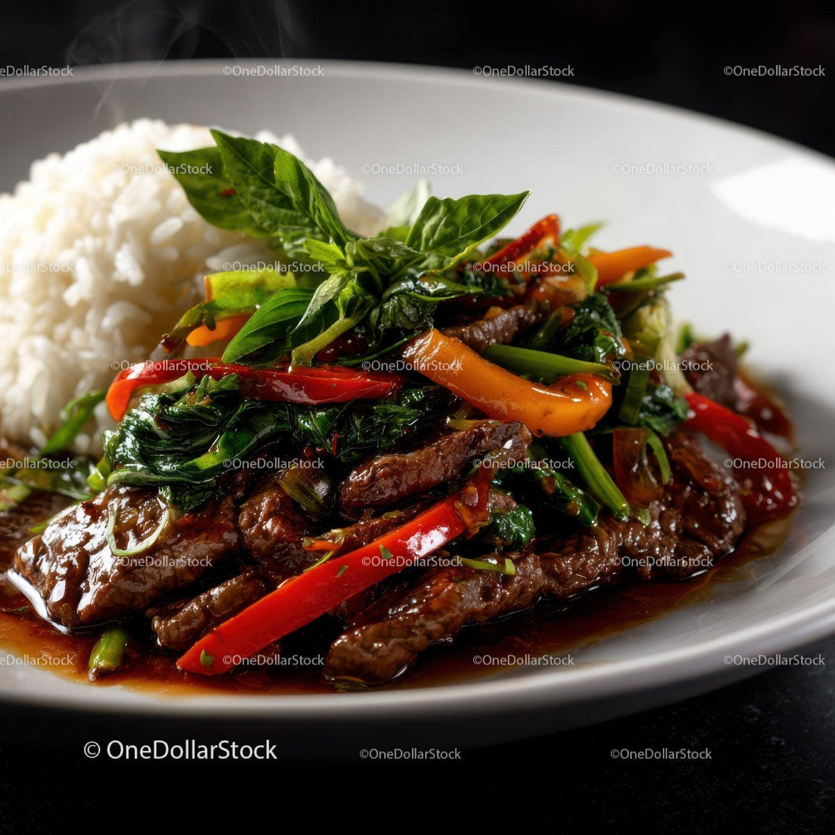 Colorful Beef Stir-Fry with Fresh Vegetables and Rice