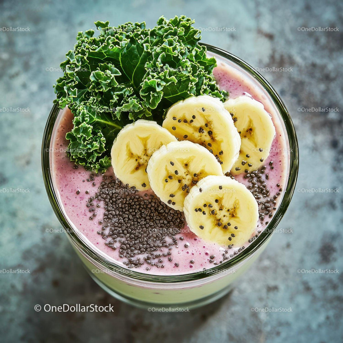 Healthy Green Kale and Banana Smoothie with Chia Seeds