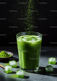 Refreshing iced matcha green tea with powder splash