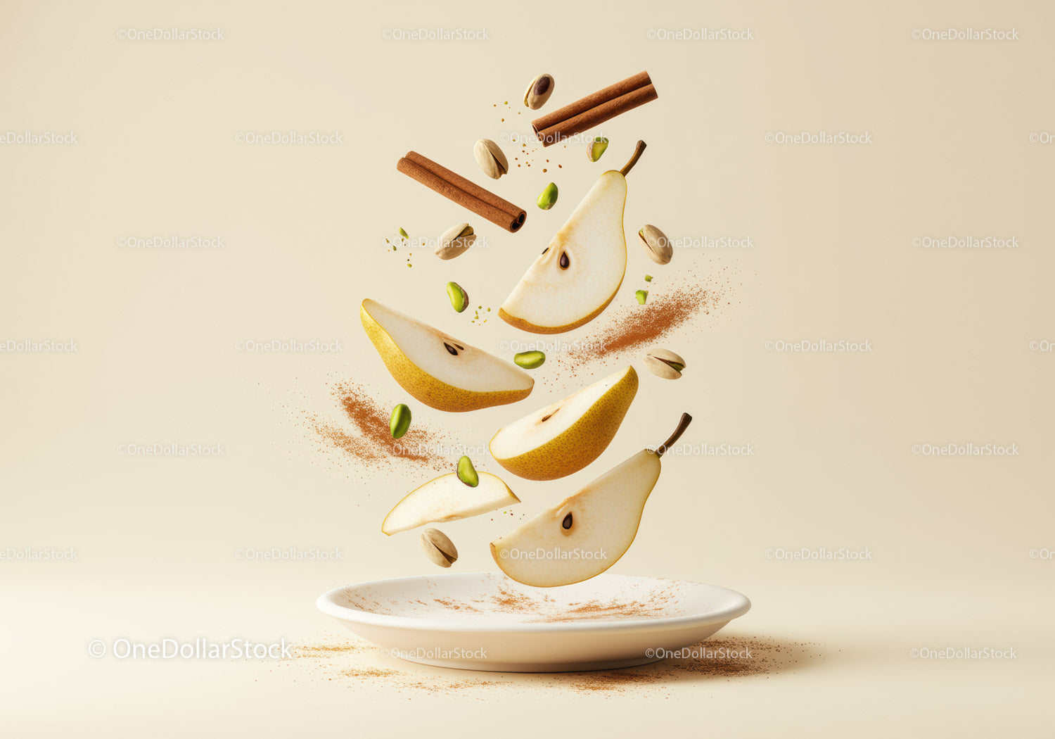 Pokrojone gruszki z cynamonem i pistacjami w powietrzu