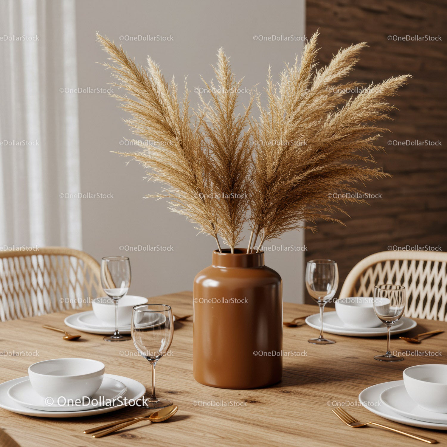 Elegancka kompozycja kwiatowa z trawy pampasowej w nowoczesnym ceramicznym wazonie