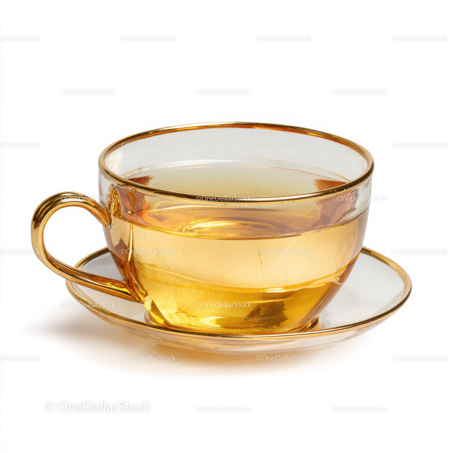 Elegant Clear Glass Tea Cup with Amber Liquid for Refreshing Drinks