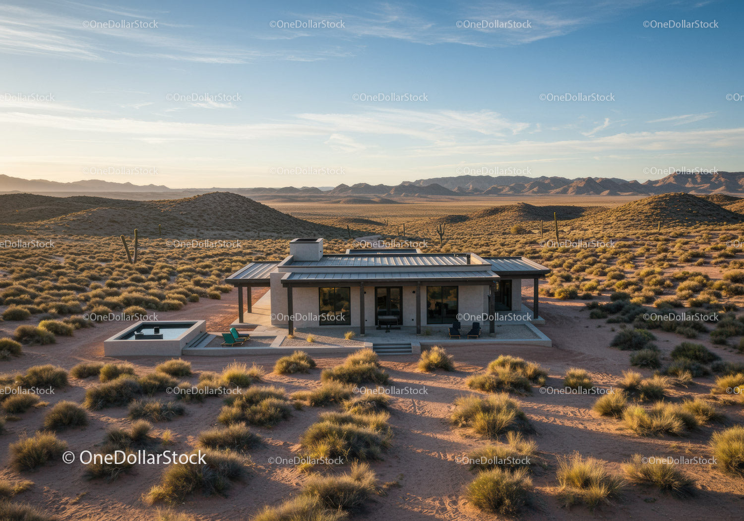 Modern Desert Home with Swimming Pool and Scenic Mountain View