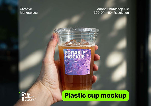 Mockup kubka z etykietą herbaty lodowej