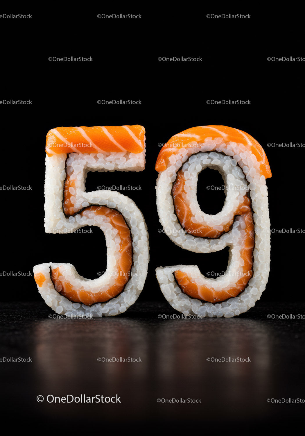 Kreatywne rolki sushi w kształcie numeru pięćdziesiąt dziewięć