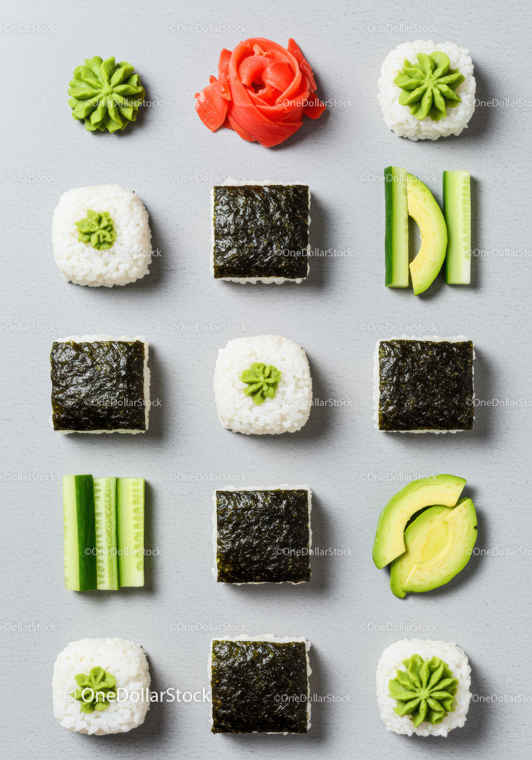Minimalistyczny, płaski układ świeżych składników sushi na szarym tle