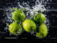 Fresh Green Apples Splashing into Water with Vibrant Splash