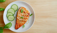 Grilled Tuna Steak with Cucumber Slices and Olive Oil Dip