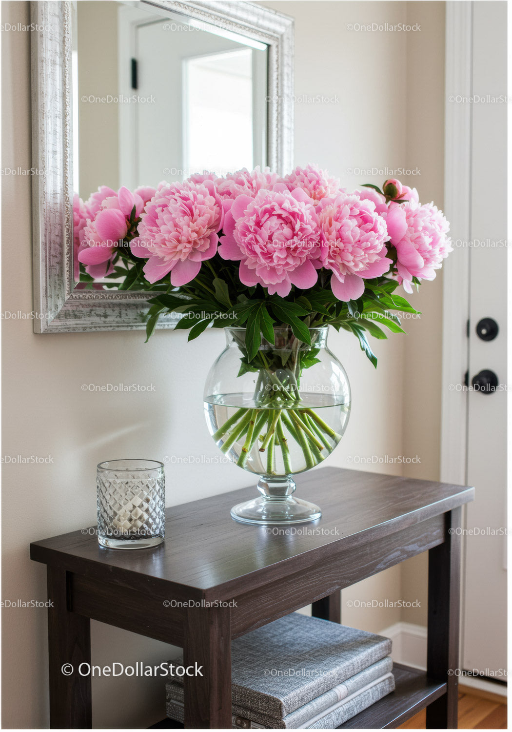 Beautiful Pink Peony Flower Arrangement in Clear Glass Vase for Interior Decor