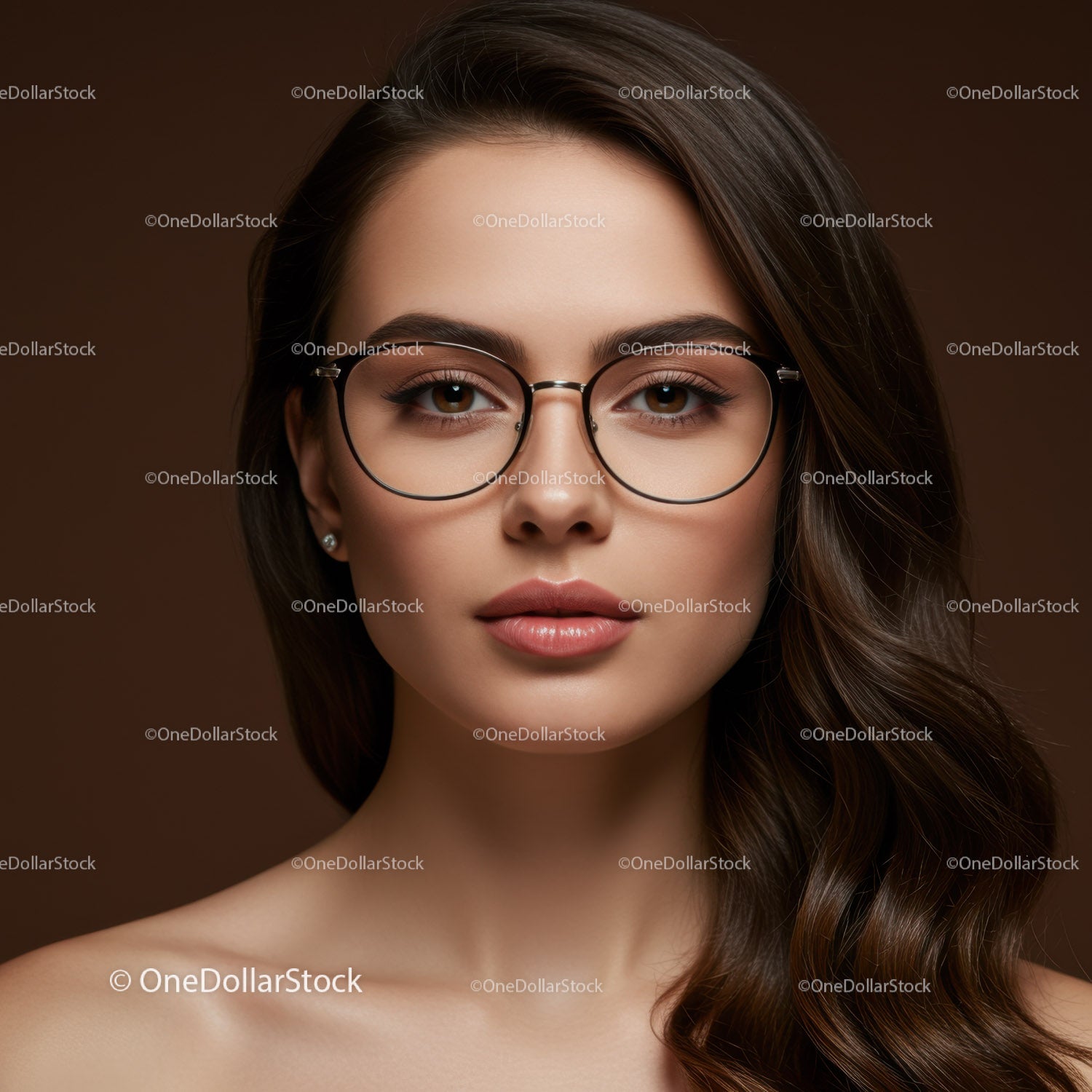 Elegant Woman with Glasses and Brown Hair in Fashionable Portrait