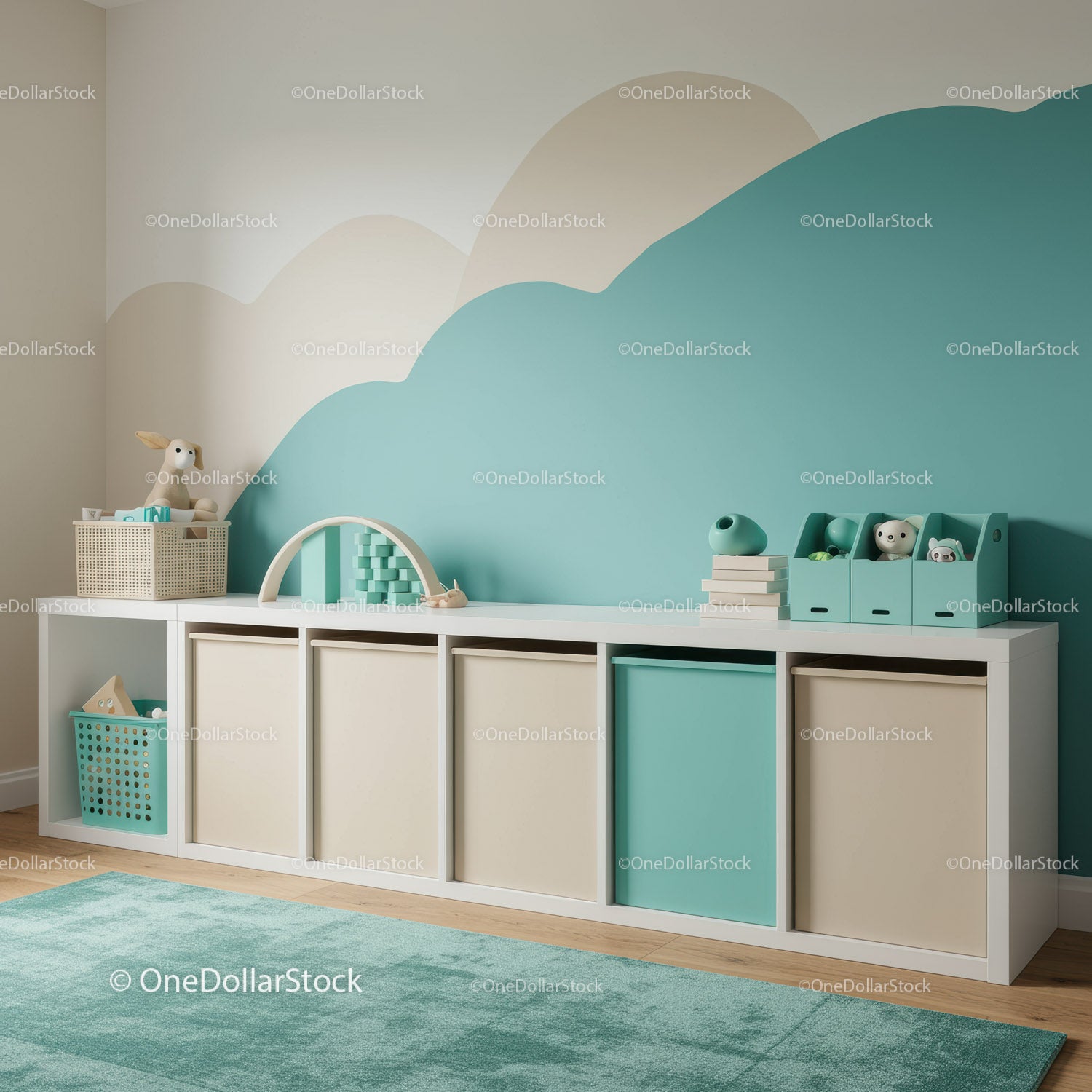 Pokój dziecięcy z pastelową fototapetą i schowkiem na zabawki
