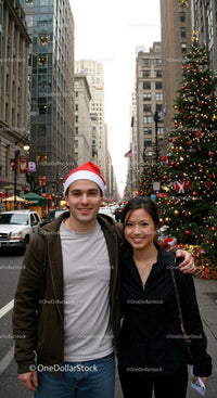 Happy Couple Enjoying Festive City Christmas Street