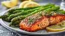 Fresh Grilled Salmon with Asparagus and Lemon Slices