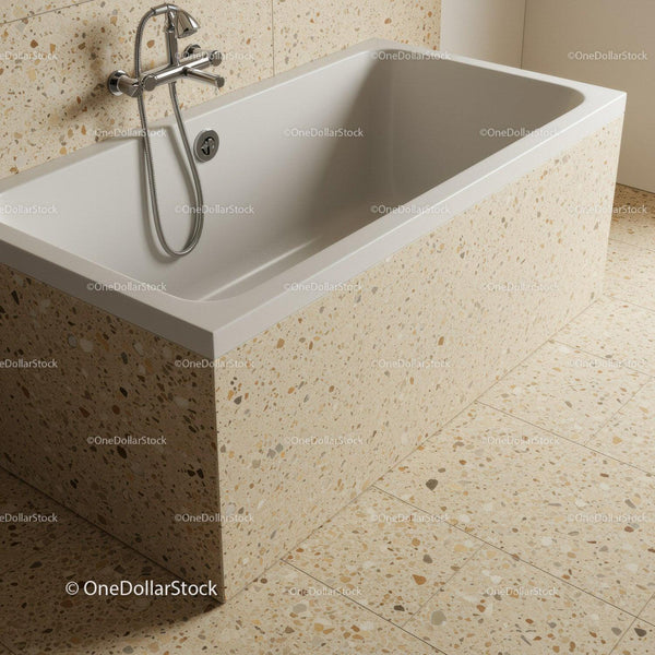 Elegancka Biała Wanna z Beżowymi Płytkami Terrazzo w Nowoczesnej Łazience