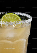 Refreshing Citrus Cocktail with Salt Rim and Lime Slice