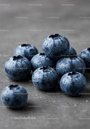 Close-up of fresh blueberries with water droplets