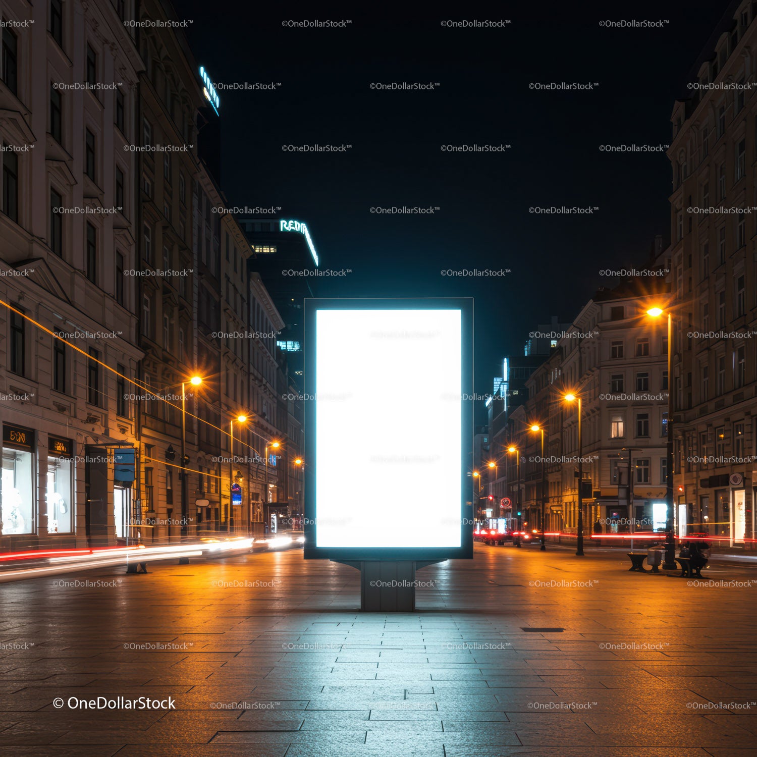 Podświetlany billboard uliczny w spokojnej, miejskiej scenerii nocnej