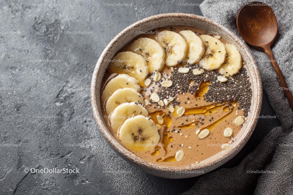 Delicious Smoothie Bowl with Bananas and Chia Seeds