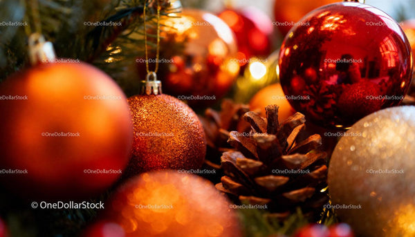Close-up of festive Christmas ornaments and pinecones