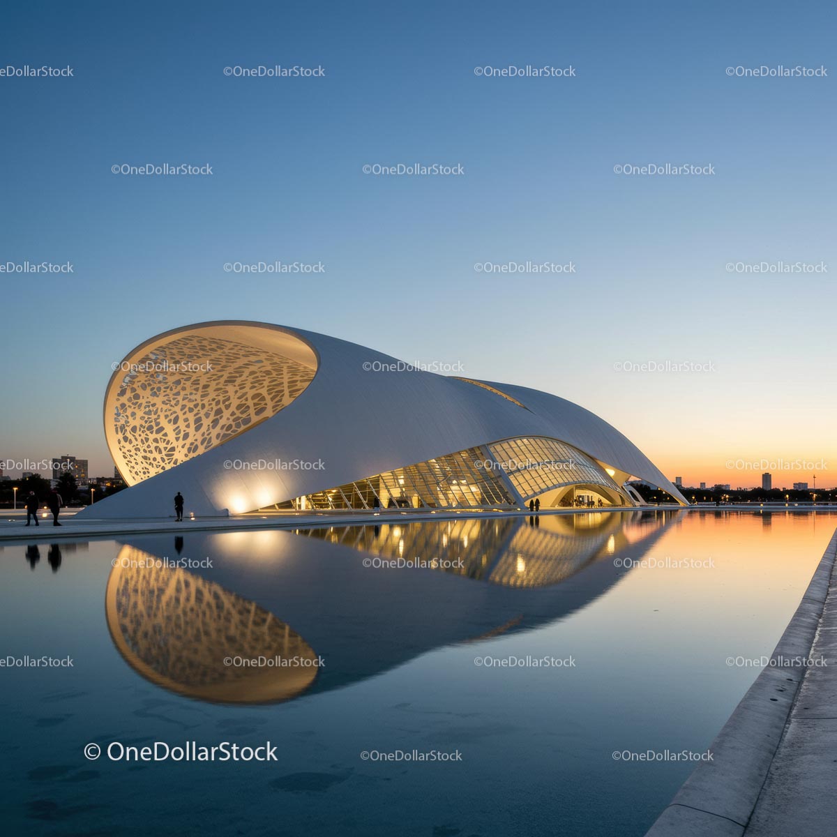 Nowoczesny cud architektury odbijający się o zmierzchu w wodzie