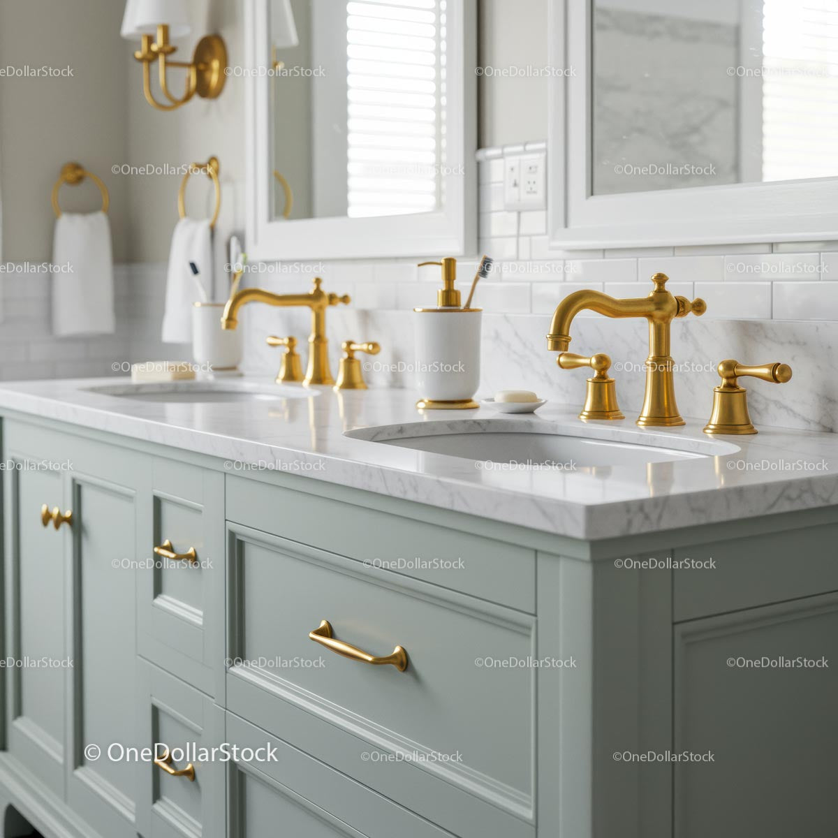 Elegant Bathroom With Gold Fixtures and Marble Countertop