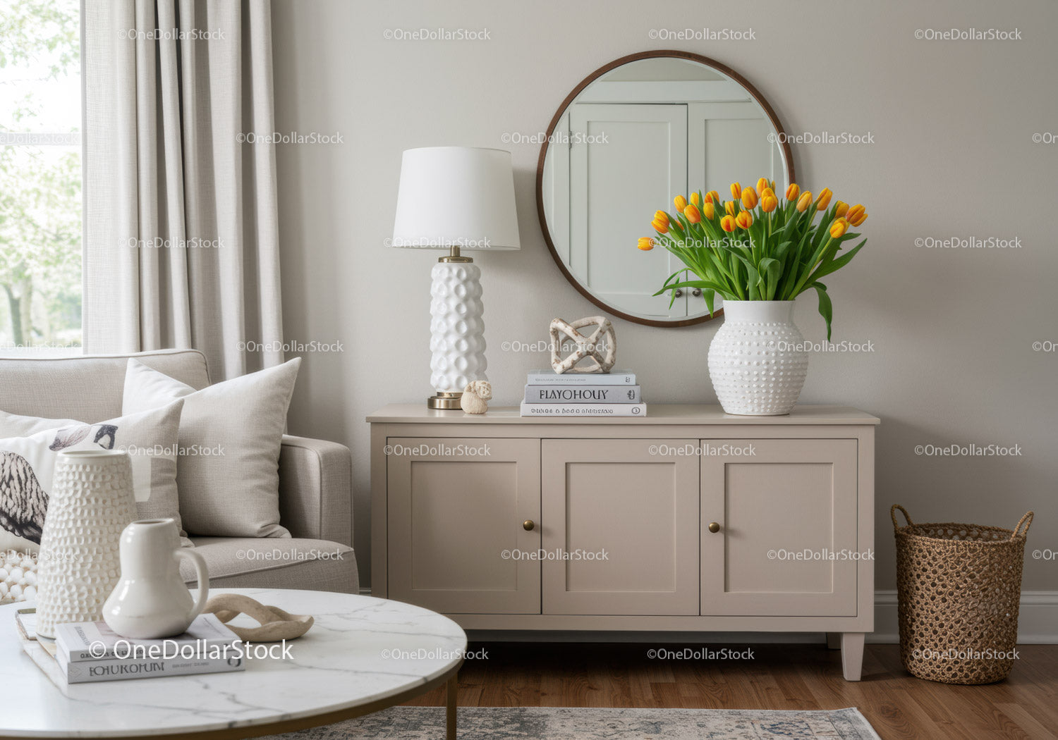 Elegancki salon z żółtymi tulipanami i nowoczesnym wystrojem