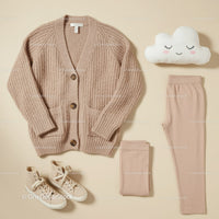 Cozy knitted cardigan with leggings and sneakers set