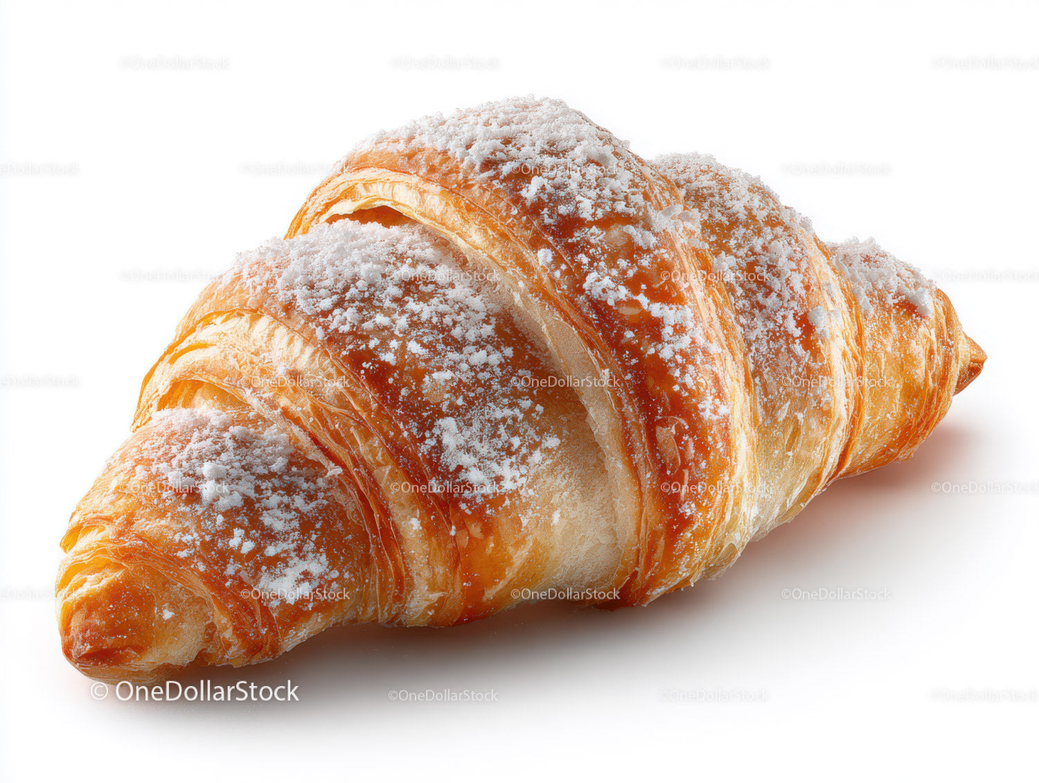 Świeży croissant z cukrem pudrem na białym tle