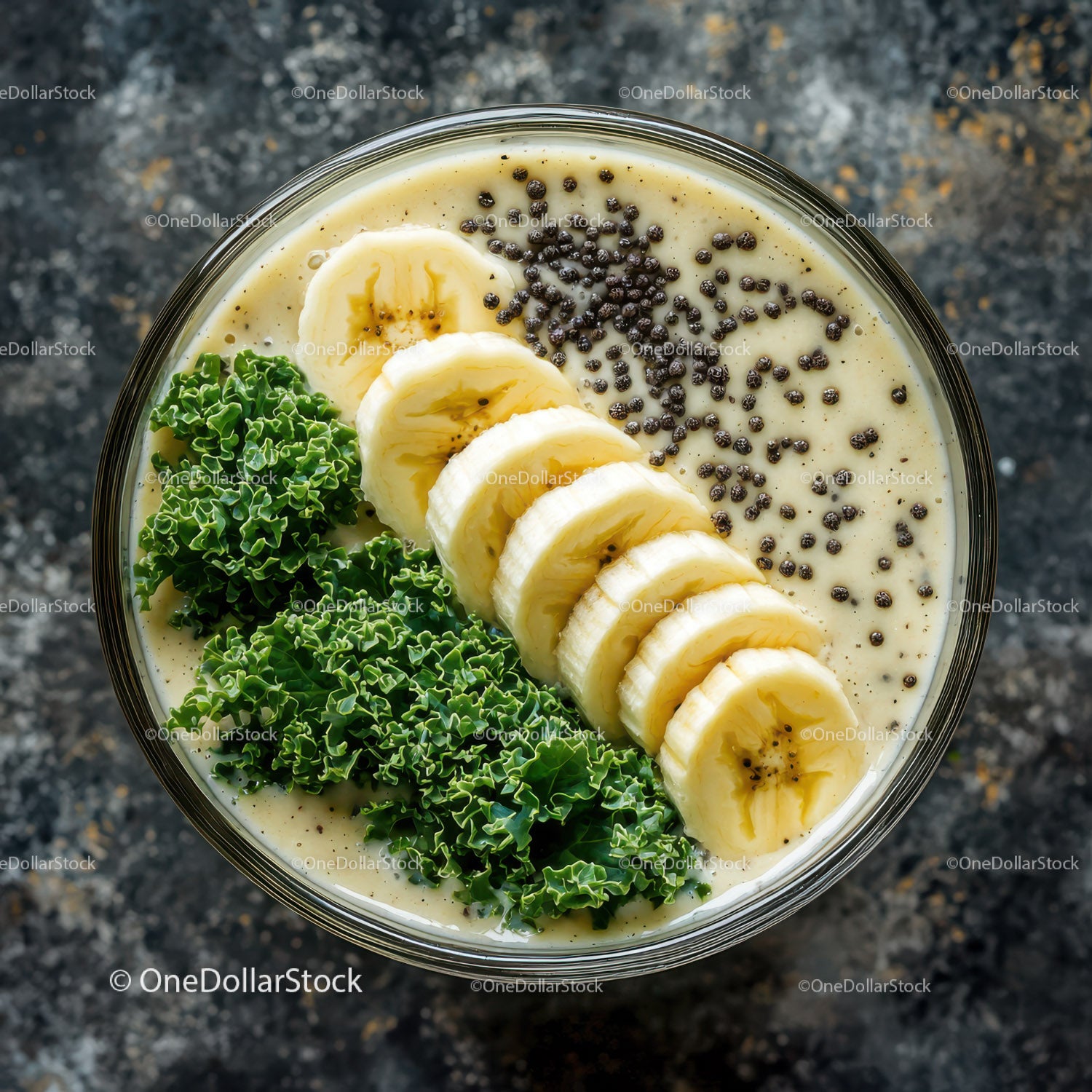 Banana Slices and Kale in a Creamy Smoothie Bowl for Healthy Eating
