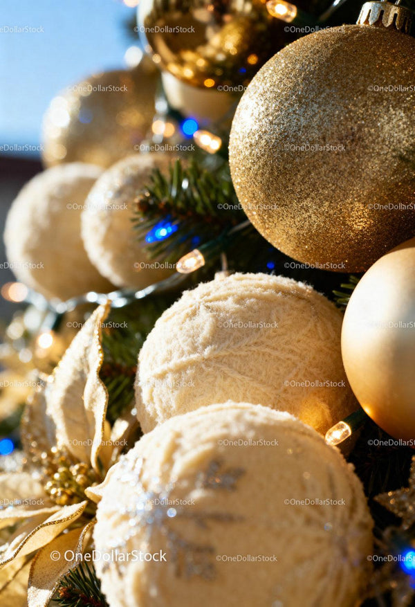 Cozy Cream and Gold Christmas Ornaments on Tree