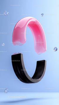 Modern Dental Model Displaying Teeth and Dental Prosthetics
