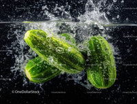 Fresh Green Bell Peppers Splashing in Water For Vibrant Food Photography