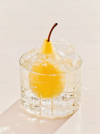 Refreshing Pear in Sparkling Water with Ice
