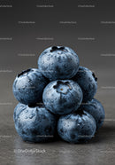 Fresh blueberries with water droplets close up